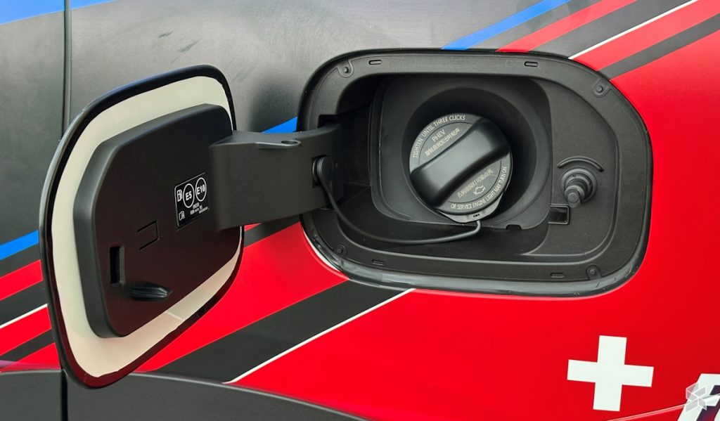 Proton e.MAS 7 PHEV Camo 2