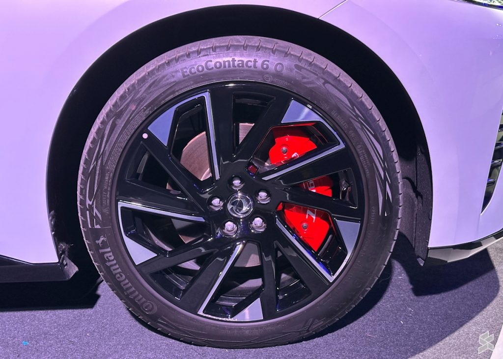 Dongfeng 007 Malaysia Launch