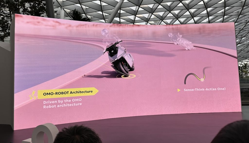 OMOWAY Omo X - OMOWAY Global Tech Launch 2026