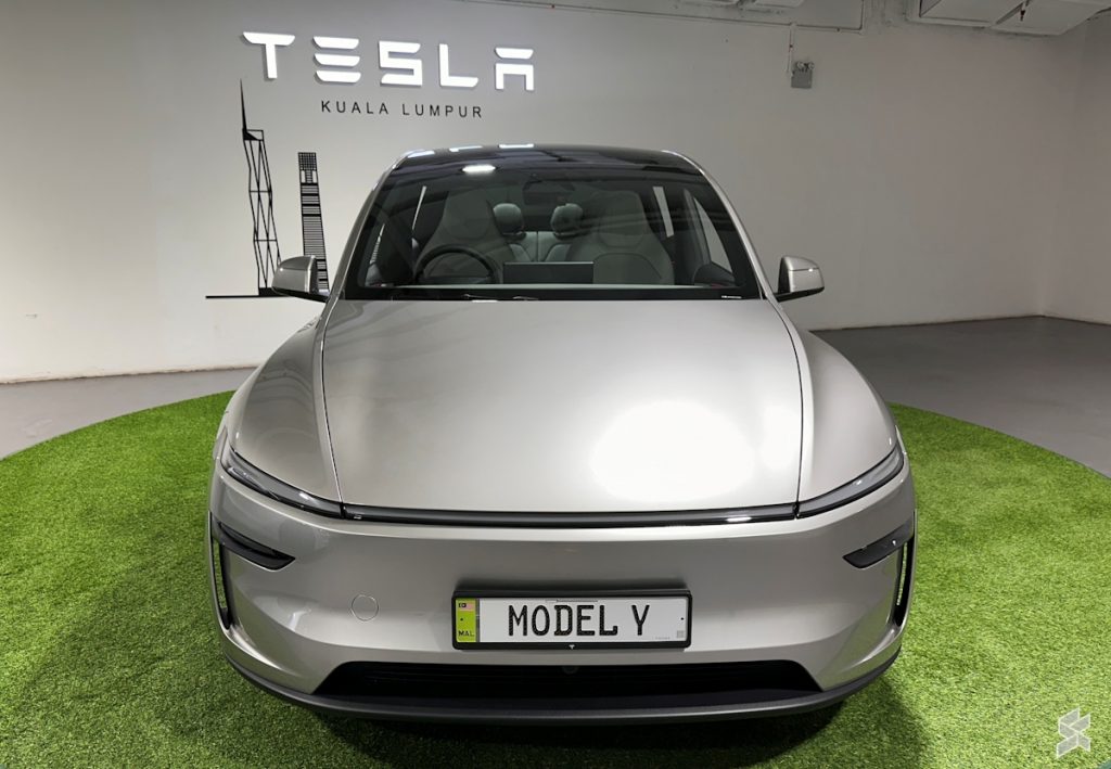 Tesla Model Y L Malaysia