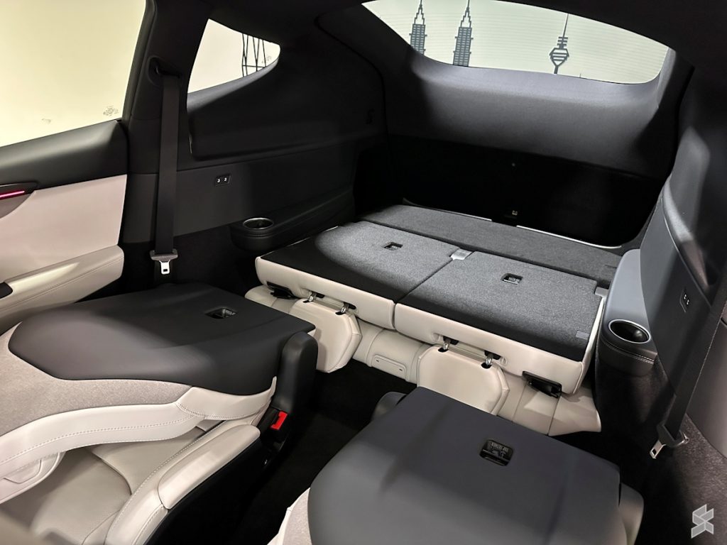 Tesla Model Y L Malaysia