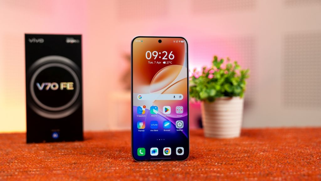 High-Resolution Meets High-Endurance: A Closer Look at the vivo V70 FE