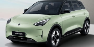 Proton e.MAS 5 Jade Green