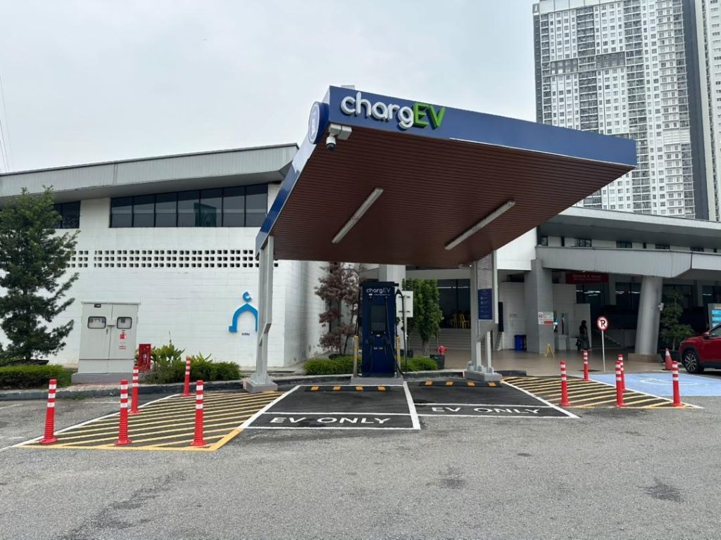 ChargEV turns on 180kW DC Charger at Awan Besar R&R on Kesas Expressway